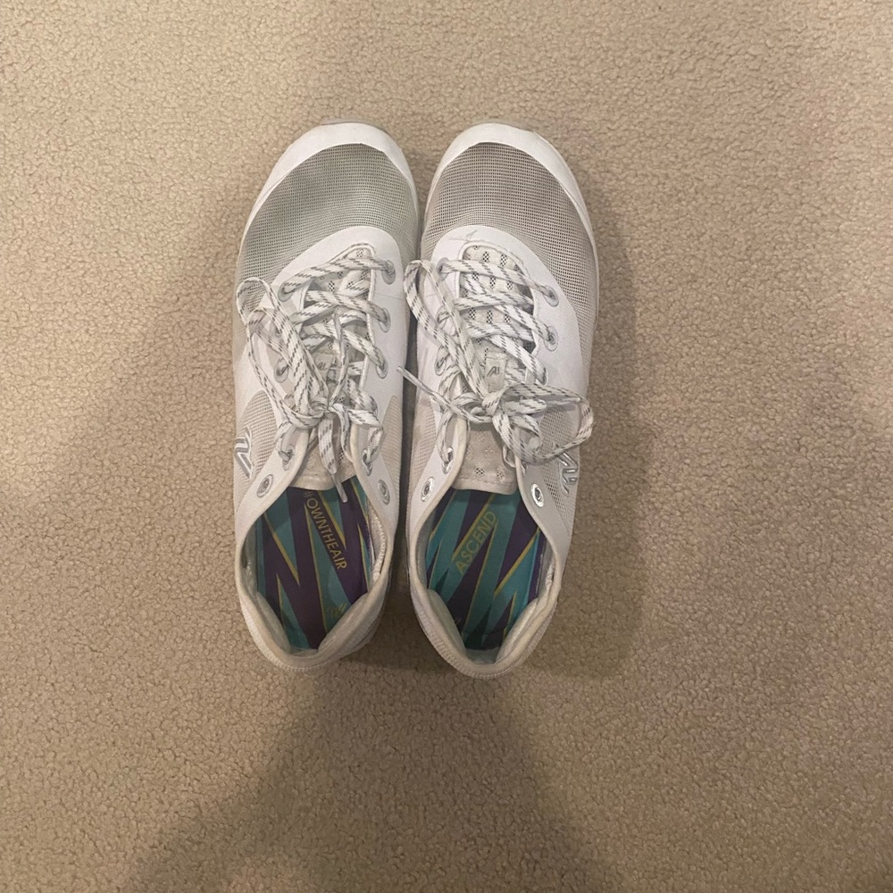 varsity cheer shoes !